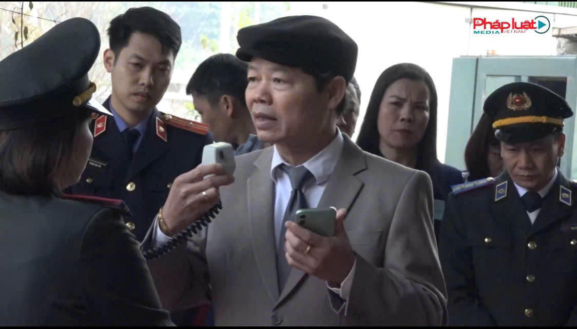 LUẬT SƯ TRẦN XUÂN TIỀN: NGƯỜI GIỮ NGỌN LỬA TỬ TẾ TRONG HÀNH TRÌNH BẢO VỆ CÔNG LÝ 1 z7003276304529 17136b54297ec3d74aa28aabaeec83f4