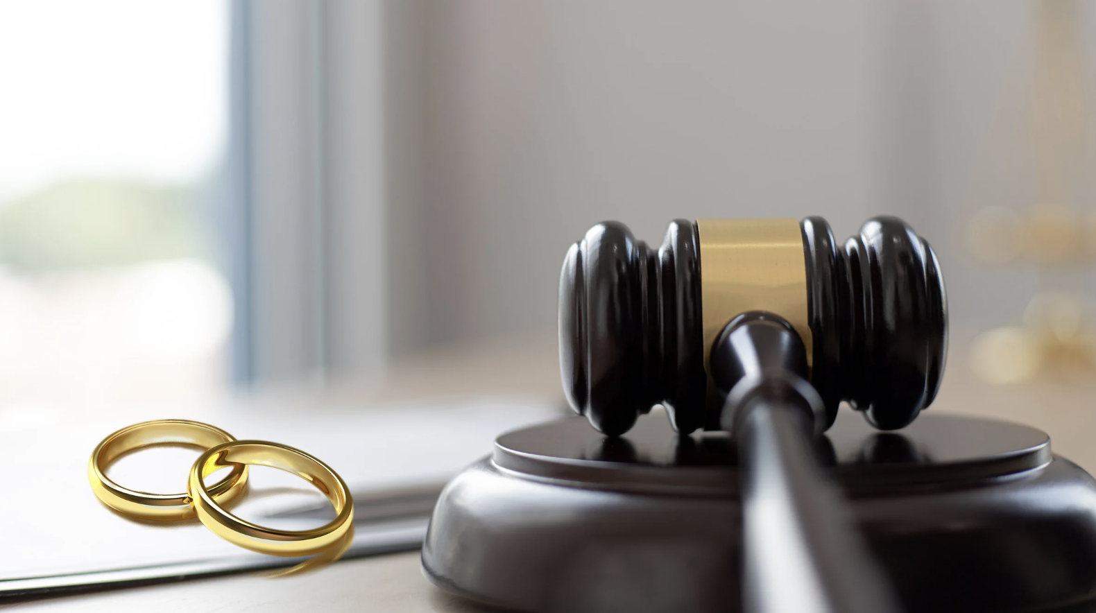 VAI TRÒ CỦA LUẬT SƯ TRONG VỤ ÁN HÔN NHÂN GIA ĐÌNH 1 luat hon nhan gia dinh moi nhat 2024 2302085042